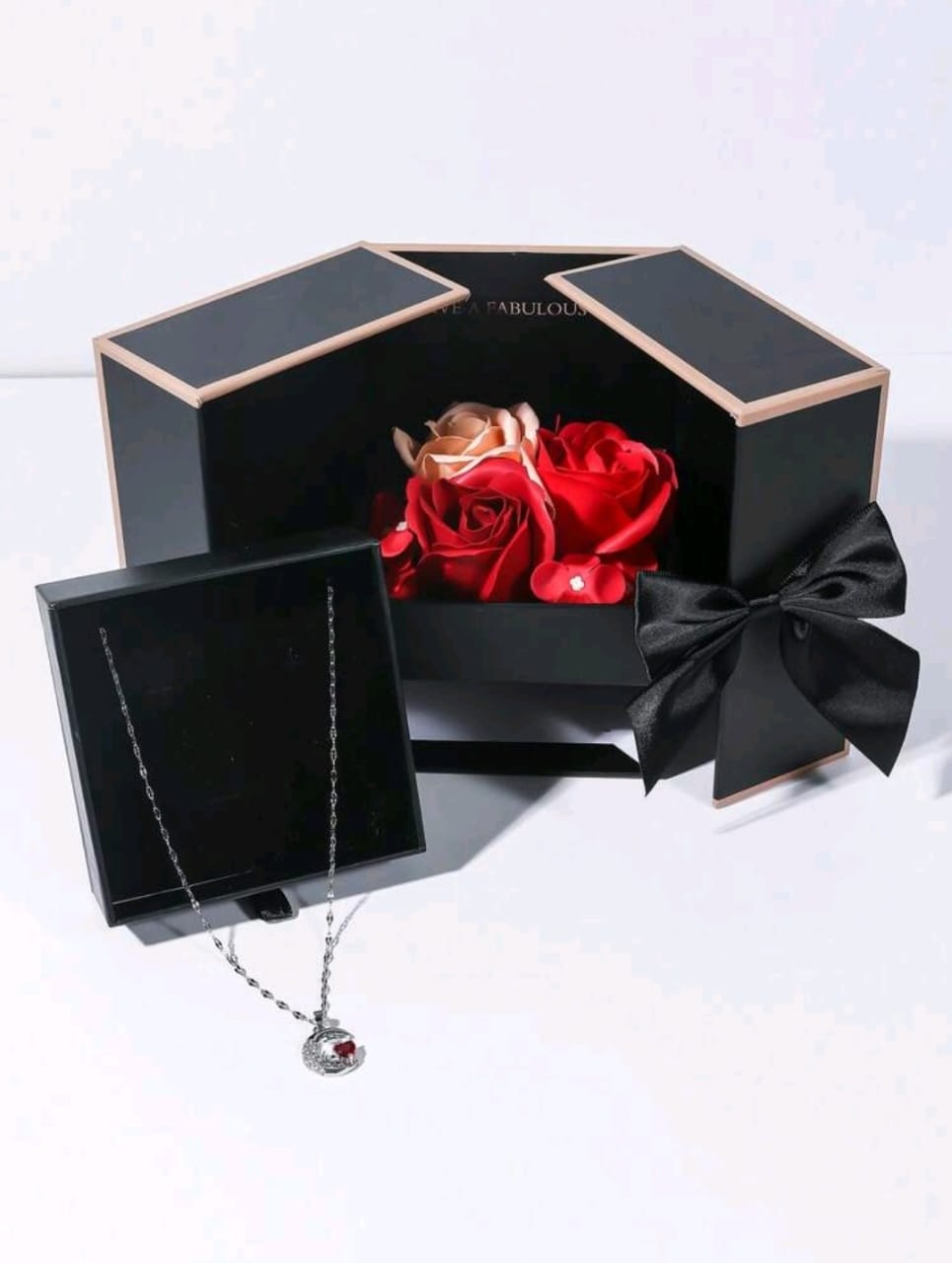 Heart Necklace With delicate Soap Flower Gift Box(The Perferct Gift Or Girlfriend Gift Valentines)